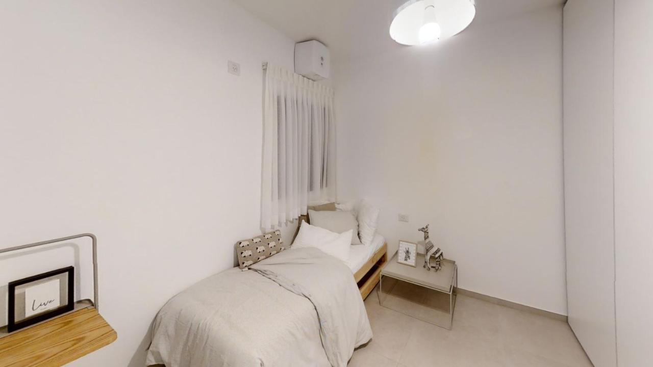 Luxury 3&4 Bedroom New Apartments - Close To The Beach & Bahai Gardens Haifa Luaran gambar
