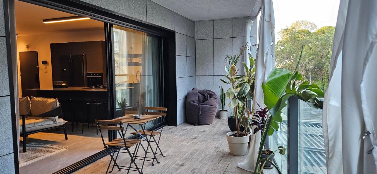 Luxury 3&4 Bedroom New Apartments - Close To The Beach & Bahai Gardens Haifa Luaran gambar